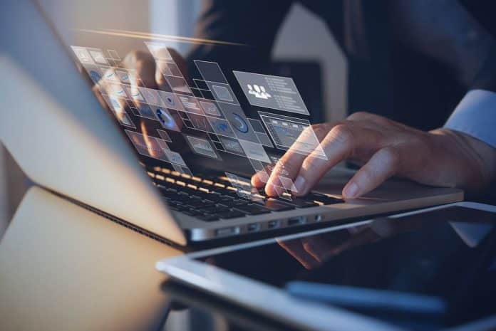 EBP recrute 100 personnes.